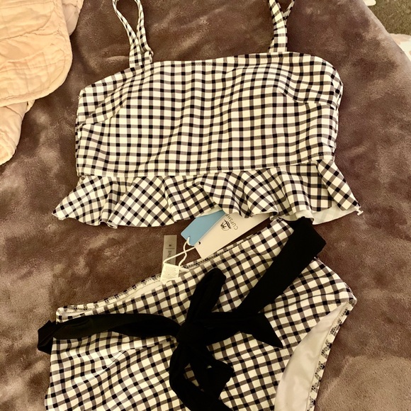 Cupshe Bathing Suit - Picture 1 of 1